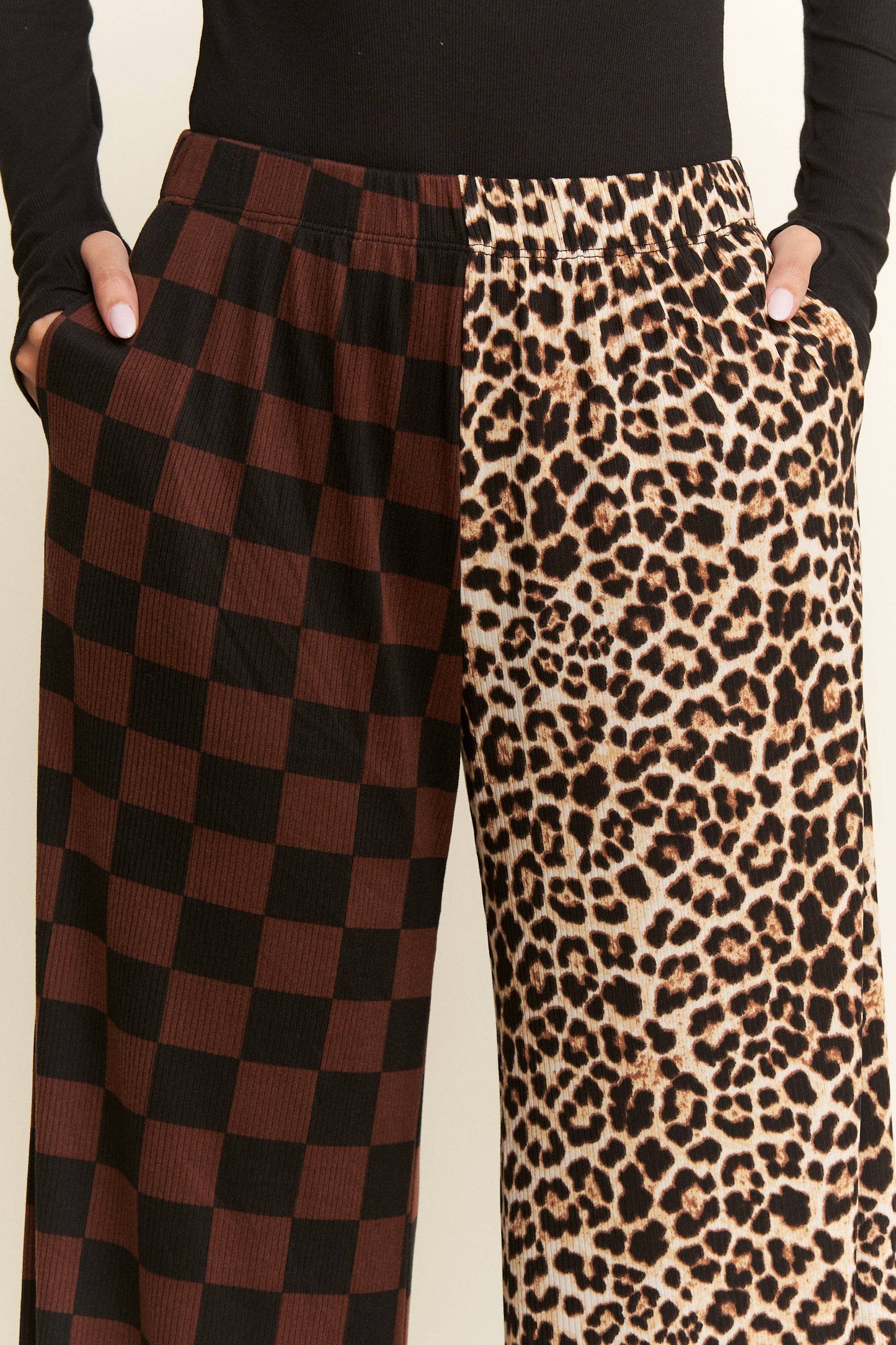 SPLIT LEOPARD-CHECKERED PANTS