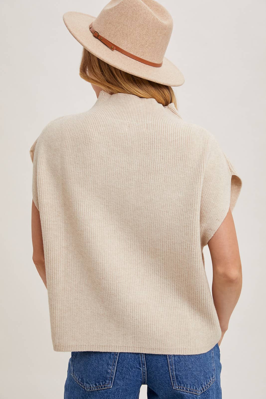 MOCK NECK DOLMAN SHORT SLEEVE KNIT SWEATER