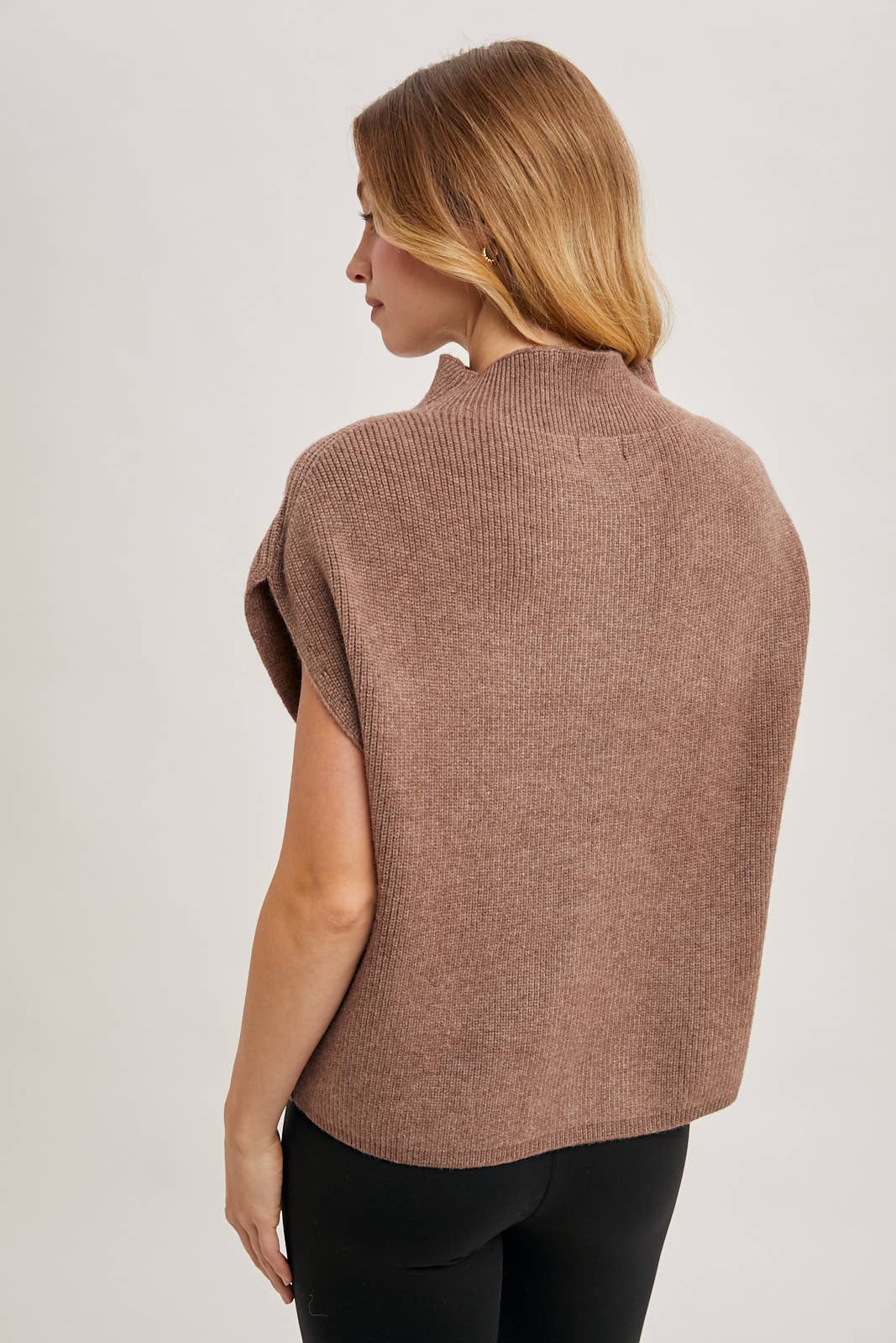 MOCK NECK DOLMAN SHORT SLEEVE KNIT SWEATER