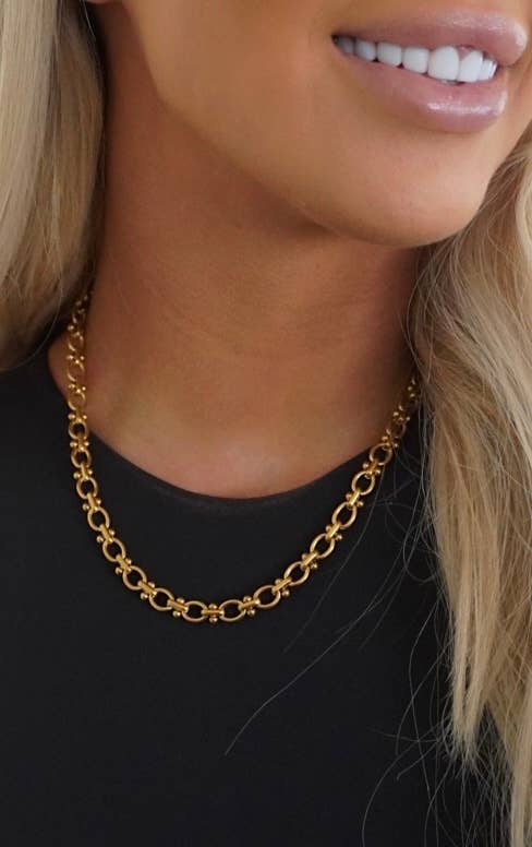 Chansutt BLAKELY NECKLACE