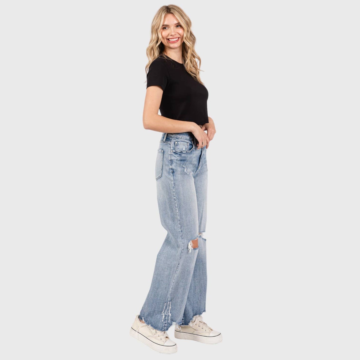 Petra DISTRESSED VINTAGE JEANS