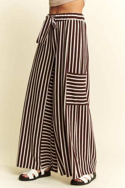 STRIPE WIDE LEG PANTS