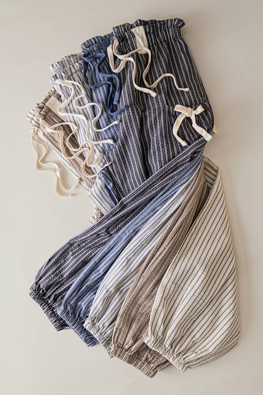 Bow Stripe Woven Pants