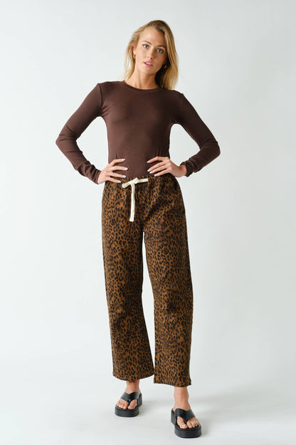 Essential Long-Sleeved Micro-Ribbed Athleisure Top