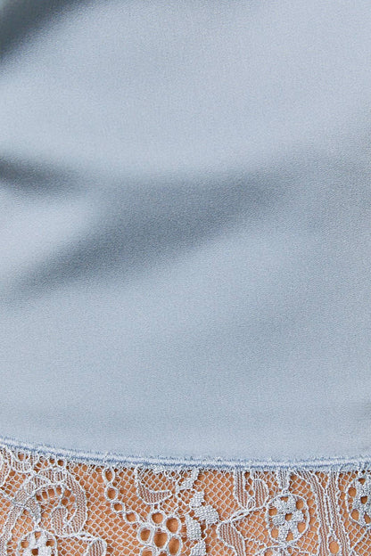 LACE DETAIL SLEEVELESS TOP