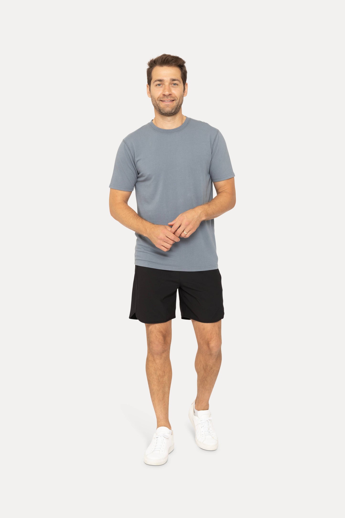 MEN - Wave Accent Essential Active Shorts