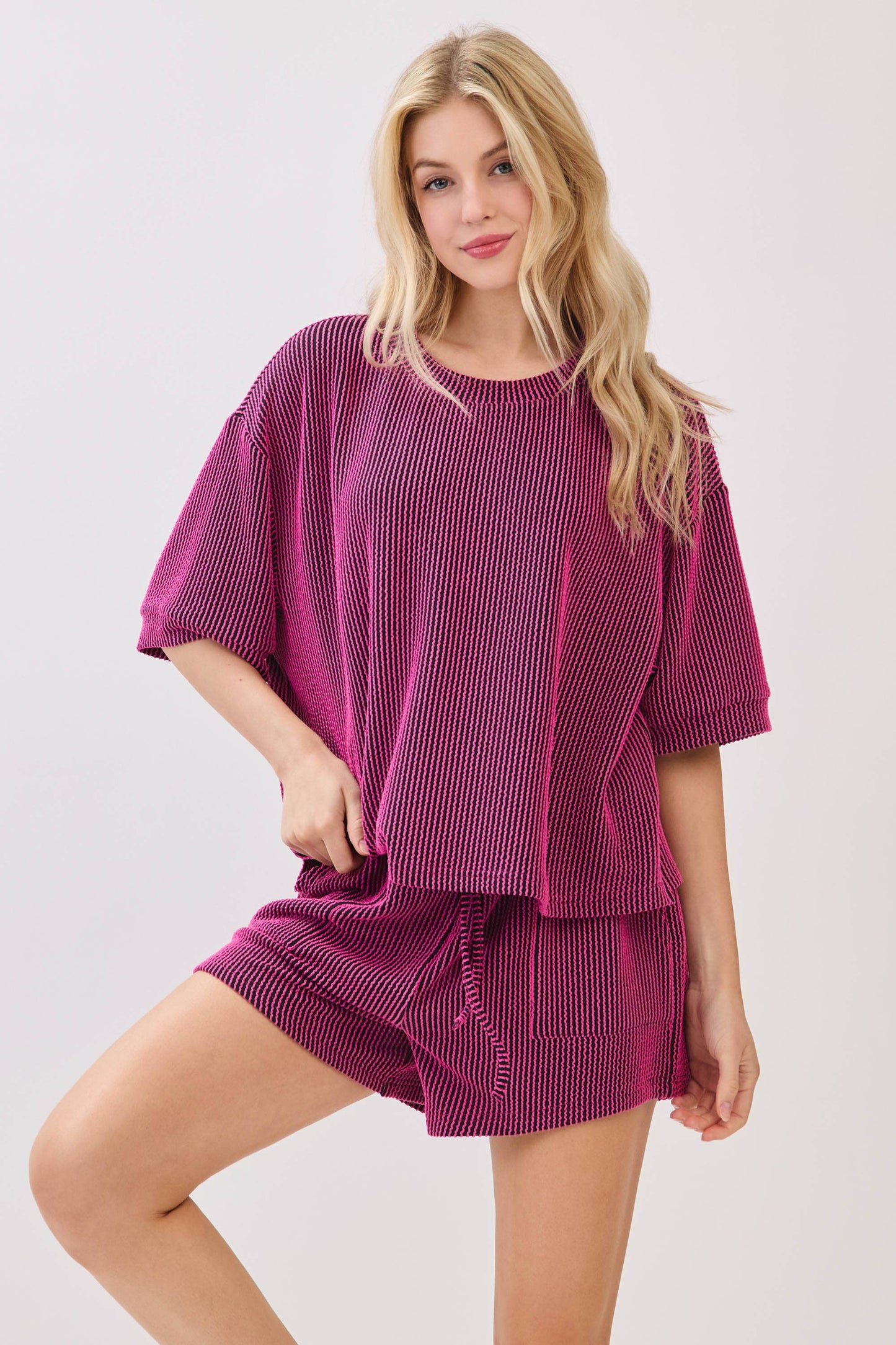 RIBBED ROUND NECK TOP AND SHORTS SET