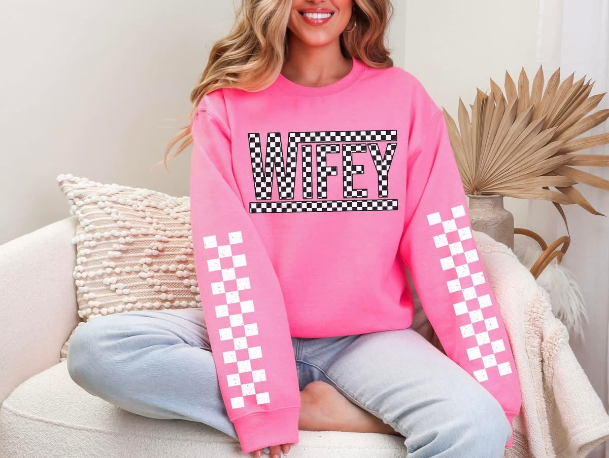 WIFEY checkered sweatshirt