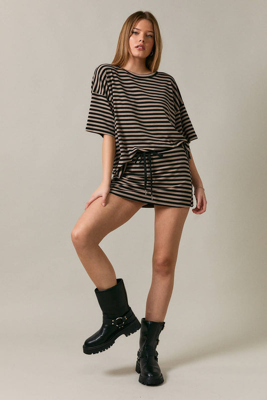 MID RISE SKORT