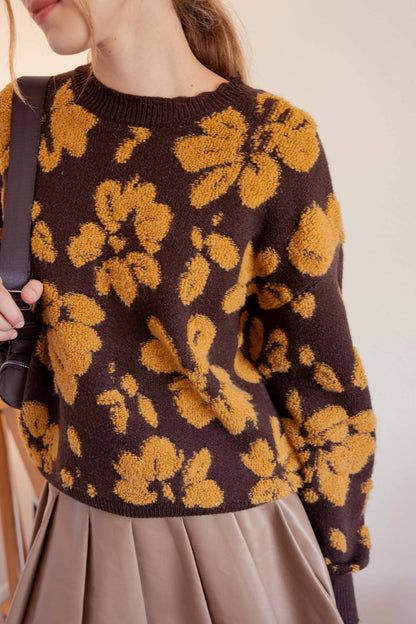FLORAL DISTRESSED SWEATER