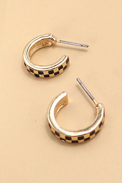 CHECKER HUGGIE EARRINGS
