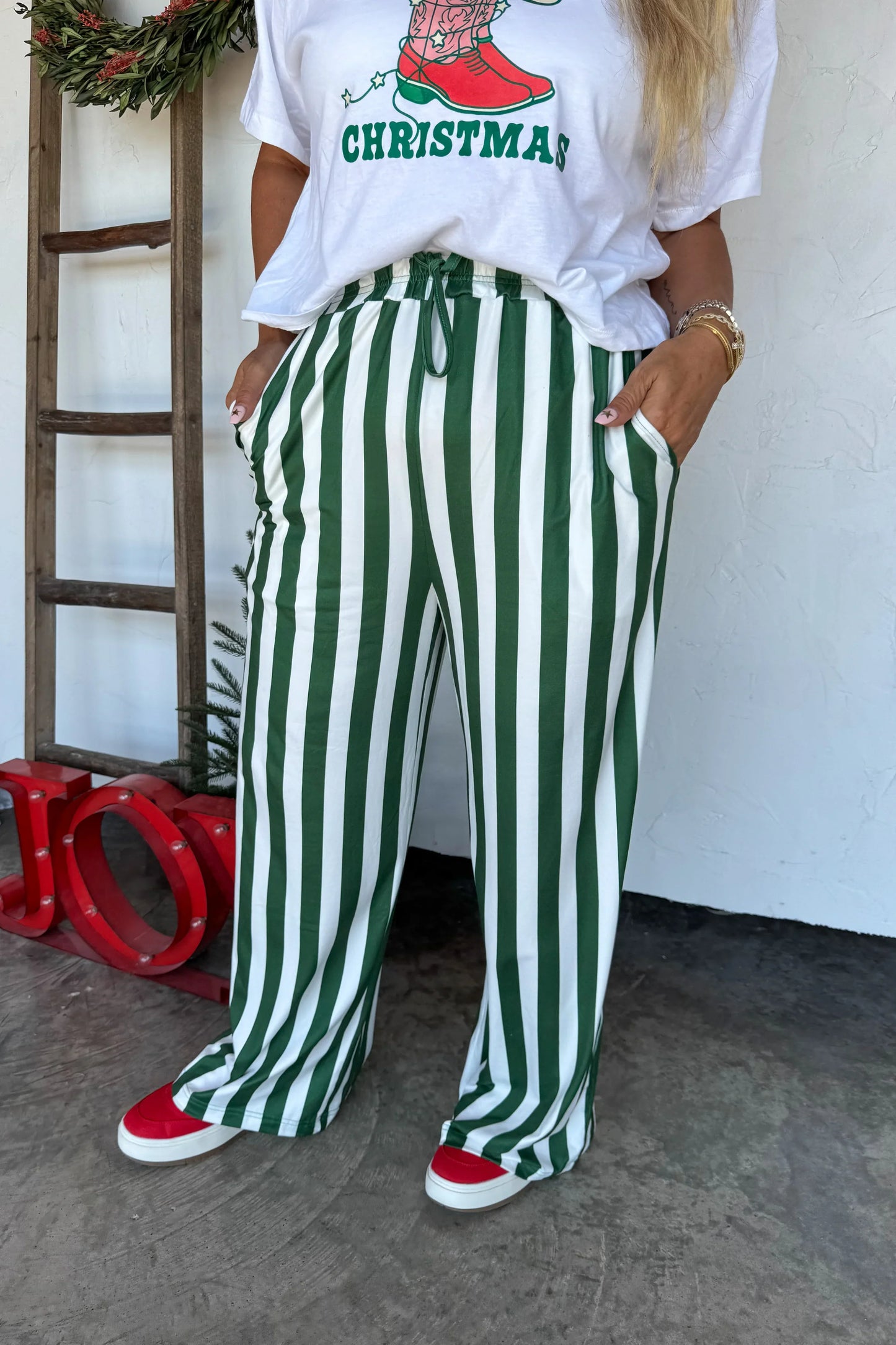 CHRISTMAS VERTICAL VIBES STRIPE PANTS