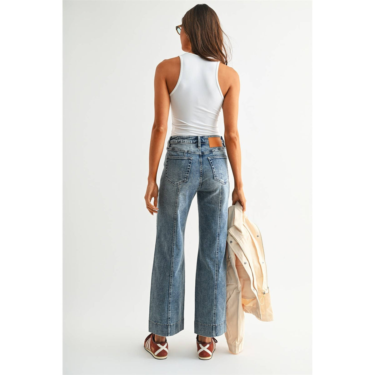 HIGH-RISE WIDE ANKLE TROUSER