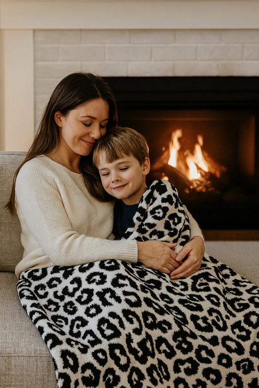 Luxe Leopard Throw Blanket - Black & White Leopard