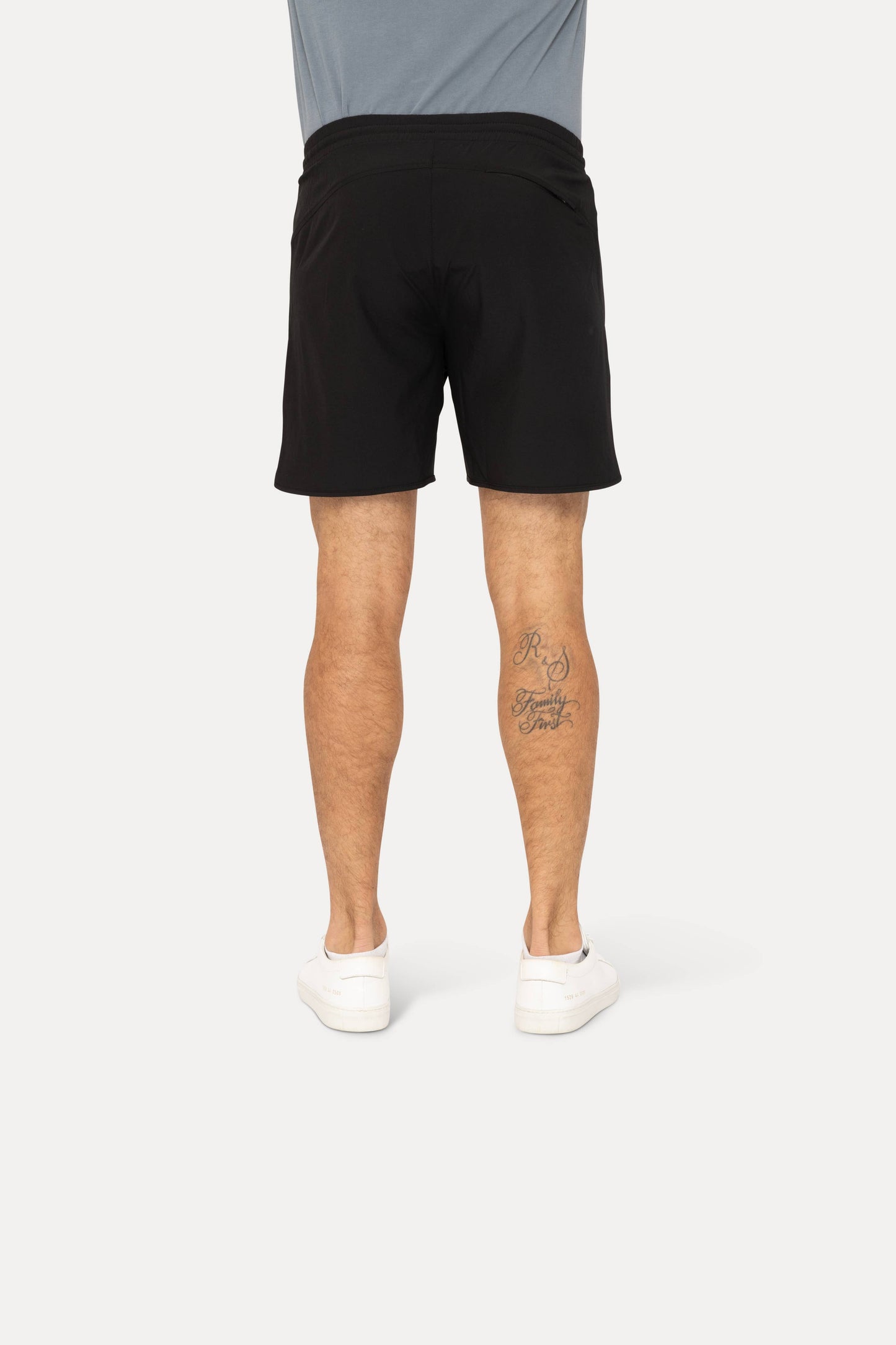 MEN - Wave Accent Essential Active Shorts