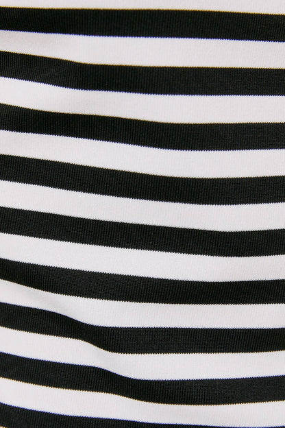 HIGH NECK STRIPE TOP