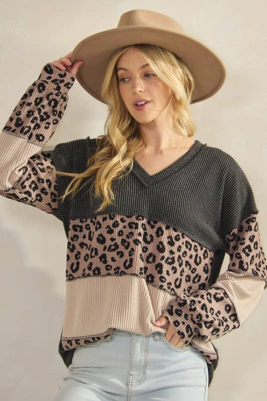 LONG SLEEVE ANIMAL PRINT