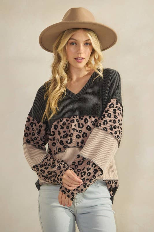 LONG SLEEVE ANIMAL PRINT