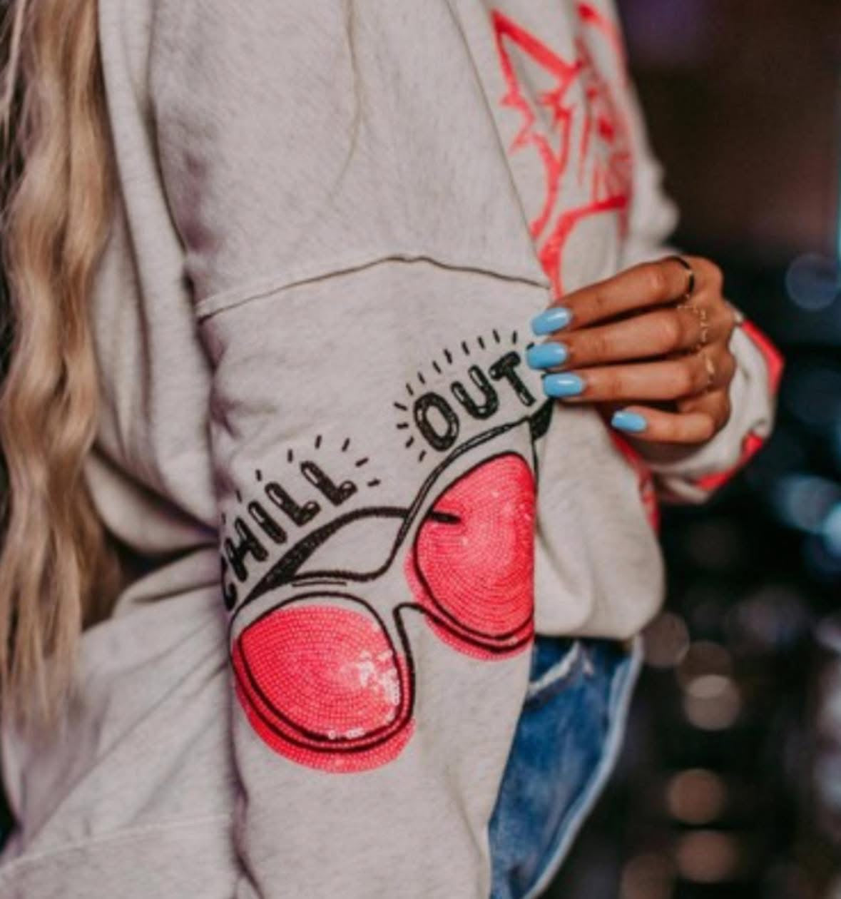Chill Out Tiger Sweatshirt - Pink