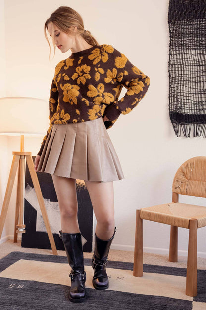 FLORAL DISTRESSED SWEATER