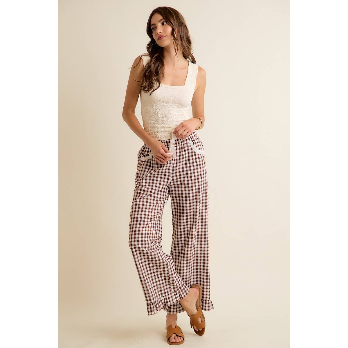 GINGHAM RUFFLED PANTS