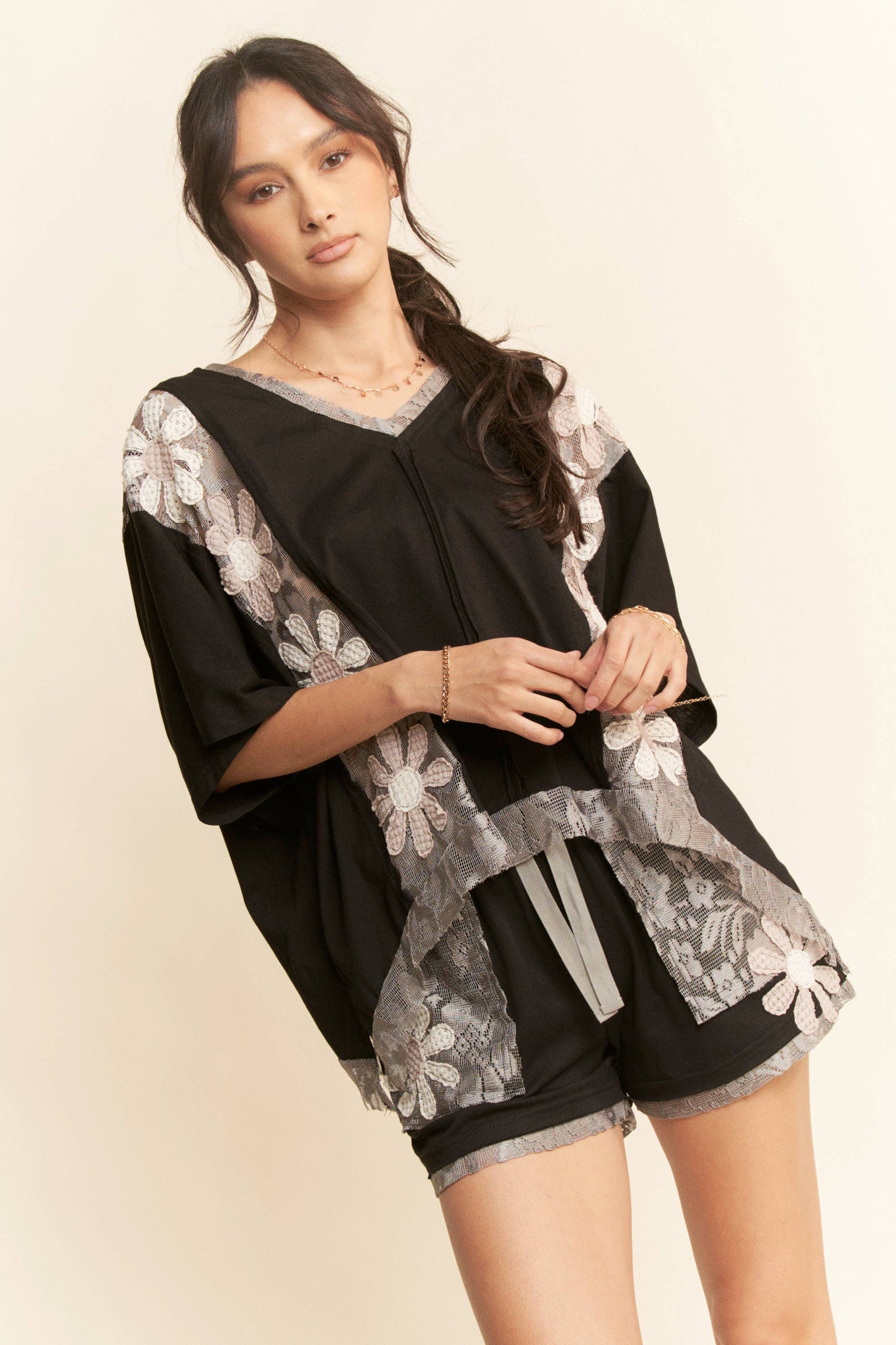FLORAL PATCHWORK TOP