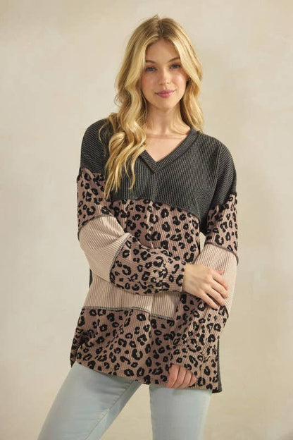 LONG SLEEVE ANIMAL PRINT