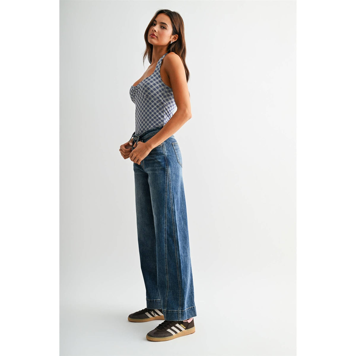 HIGH-RISE WIDE PANEL JEANS
