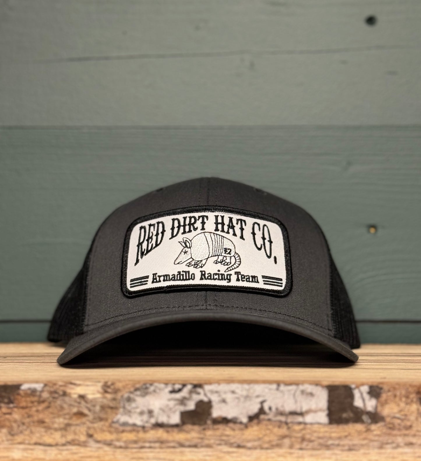 Dillo-Charcoal/Black Hat