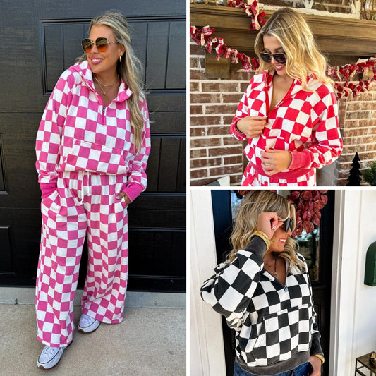 Checkmate Easy Does It Pullover Top