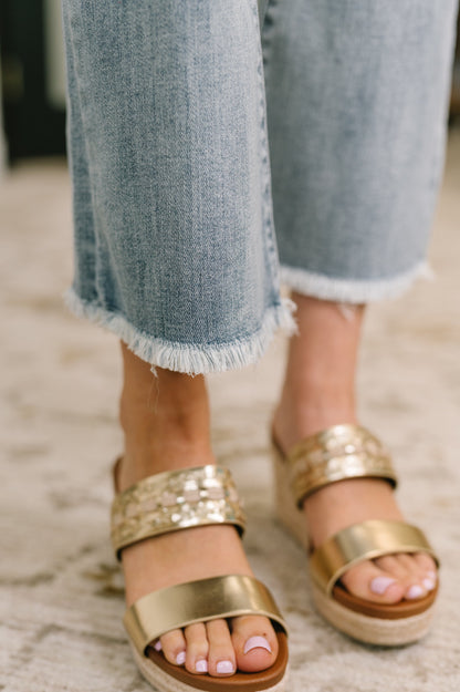 Mckaylee Mid Rise Kick Flare Jeans with Frayed Hem