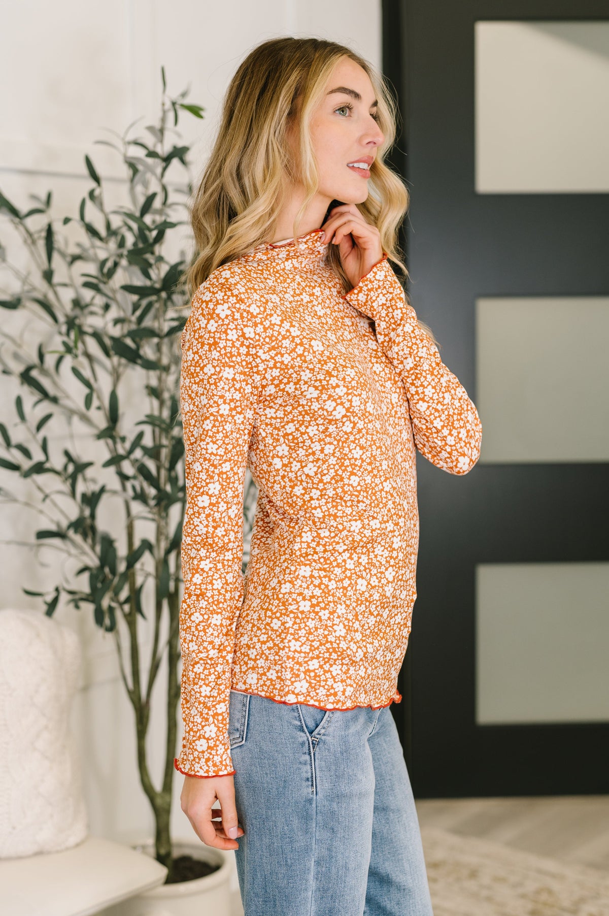 Something in the Air Lettuce Hem Longsleeve Top
