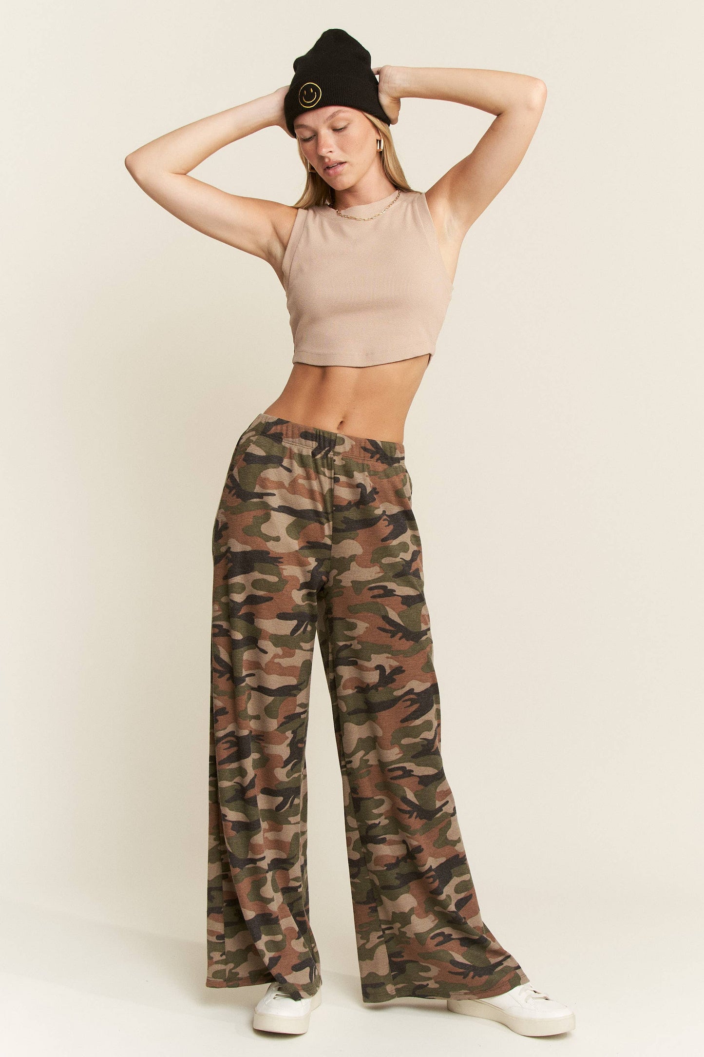 ARMY CAMO WIDE LEG PANTS