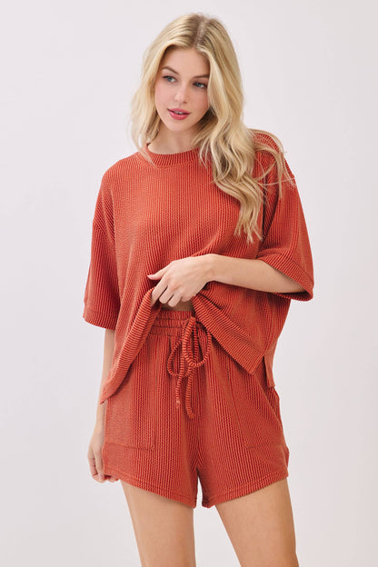 RIBBED ROUND NECK TOP AND SHORTS SET