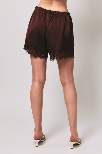 ELASTIC WAIST MID RISE LACE TRIM SHORTS