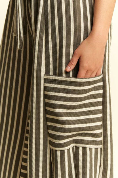 STRIPE WIDE LEG PANTS