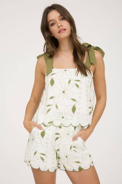 FLORAL EMBROIDERY DETAIL TIE STRAP SCALLOP HEM TOP