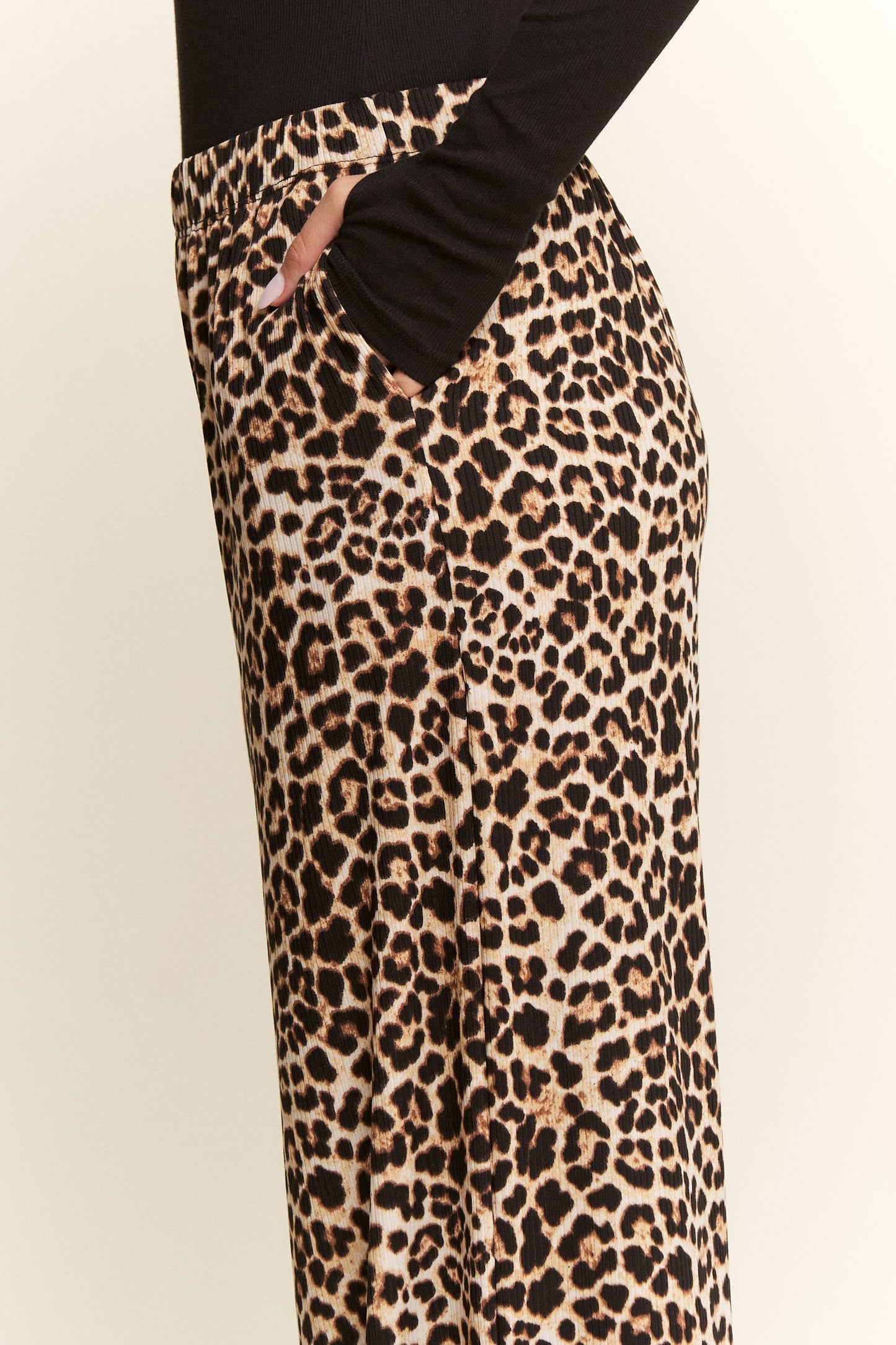 SPLIT LEOPARD-CHECKERED PANTS