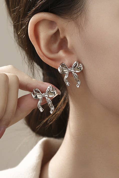 ENAMEL BOW EARRINGS