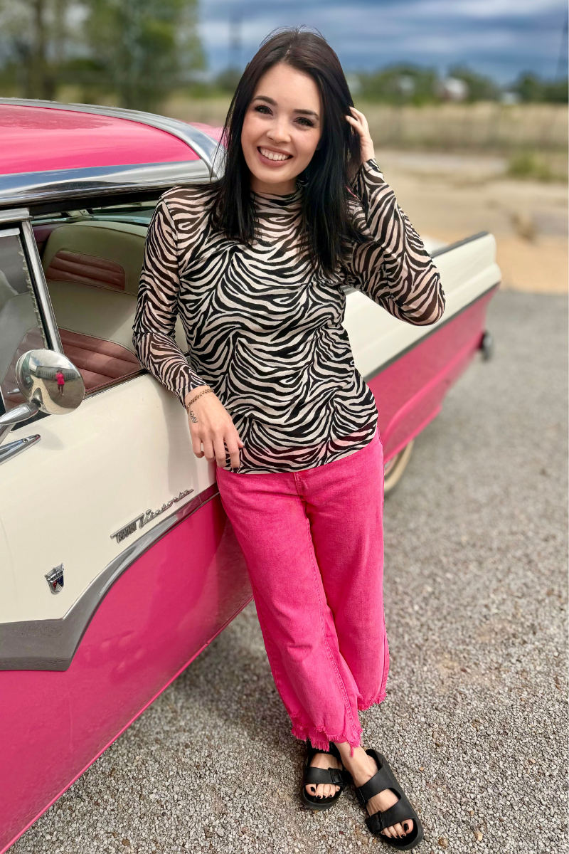 Outlaw Crop Jeans - Pink