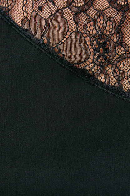 LACE DETAIL SLEEVELESS TOP
