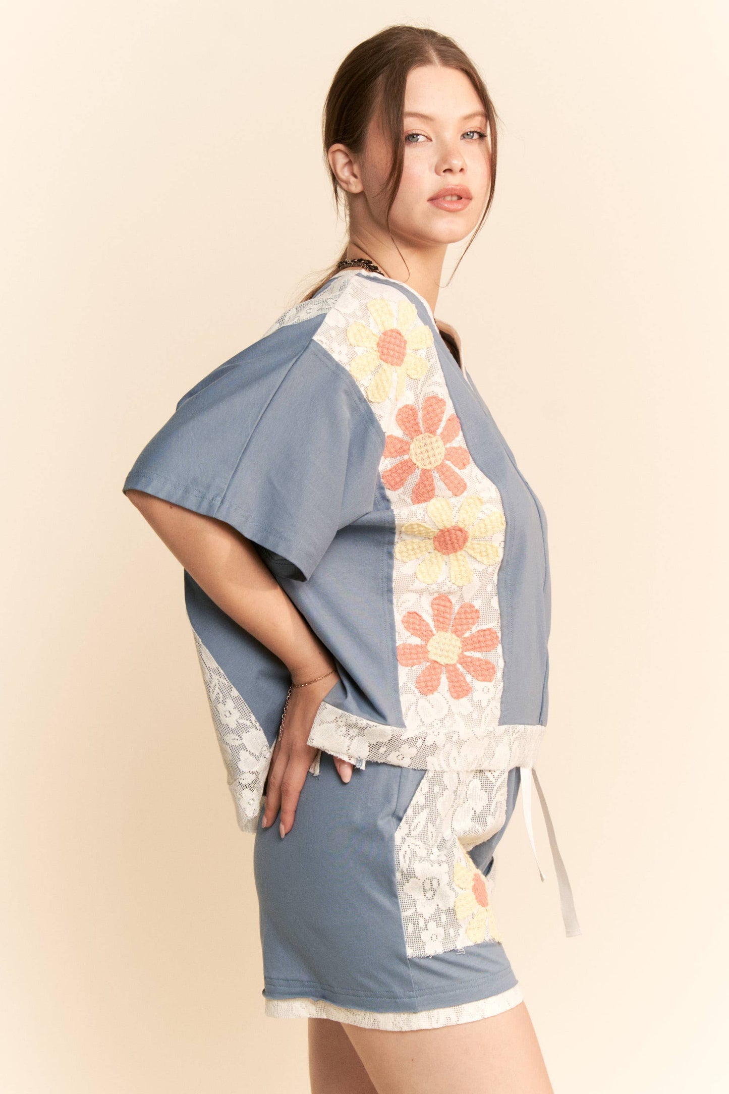 FLORAL PATCHWORK TOP