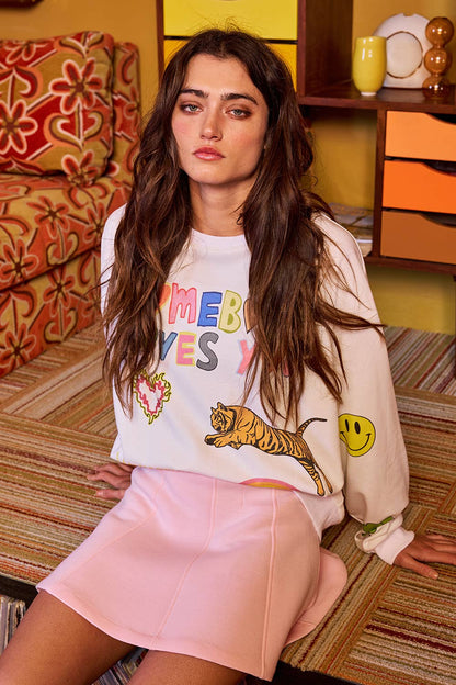 Somebody Loves You' Graphic Sweatshirts